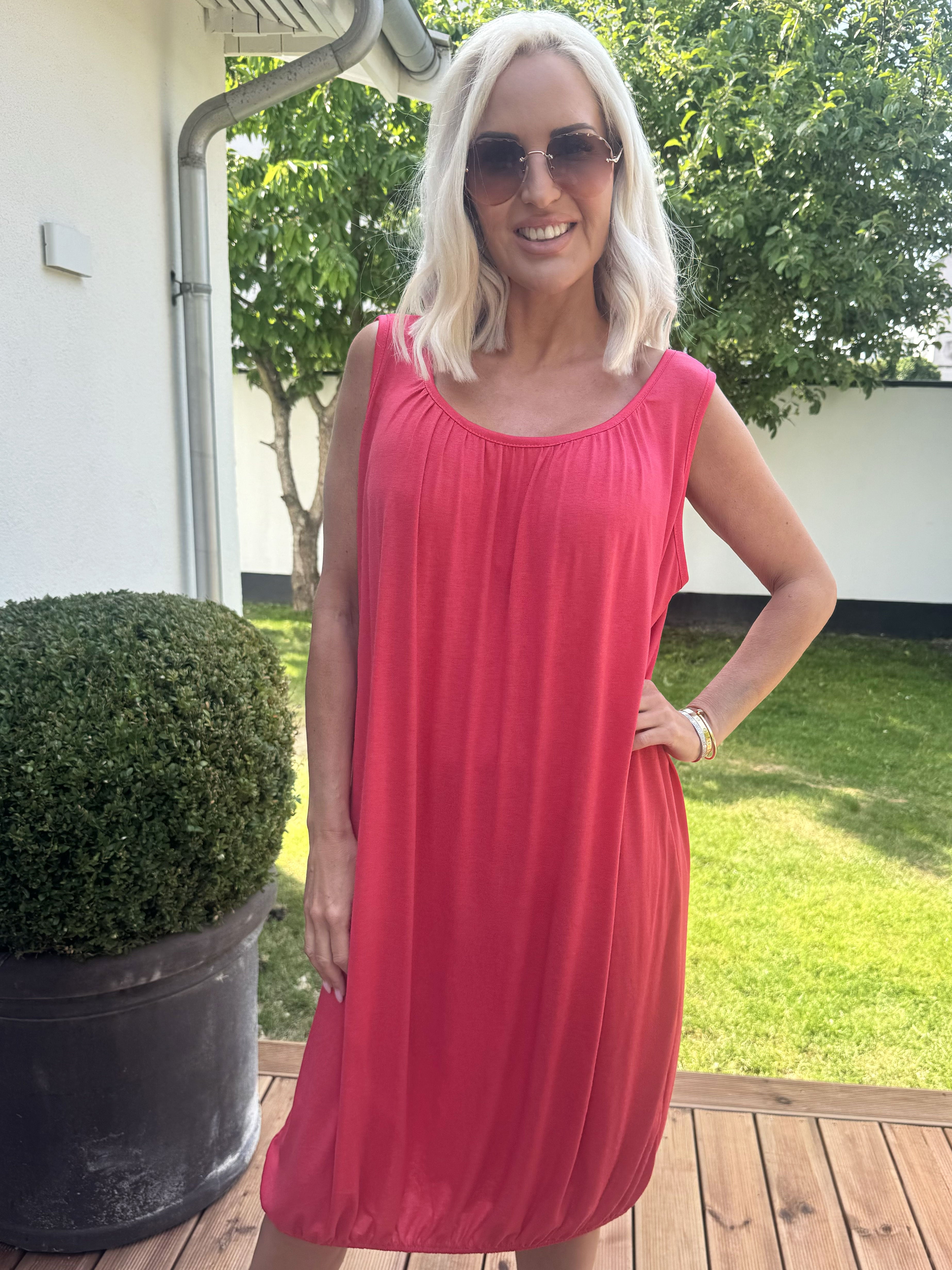 Miracle Sleeveless Dress - Basic klänning i viskos med resår nedtill